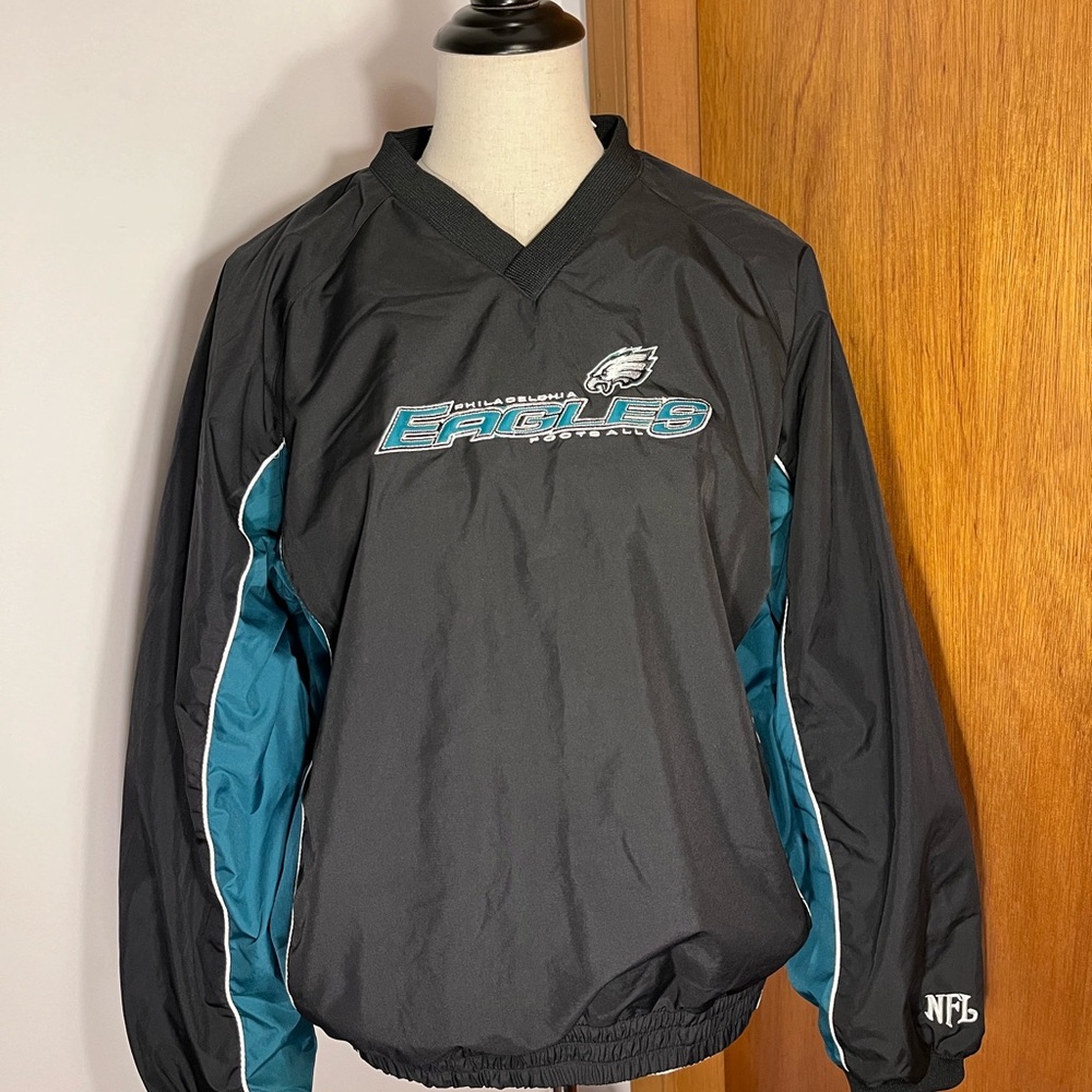 Eagles windbreaker pullover